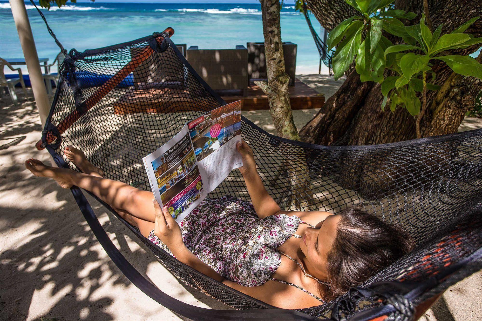 Breakas Beach Resort (Adults Only) Port Vila Esterno foto