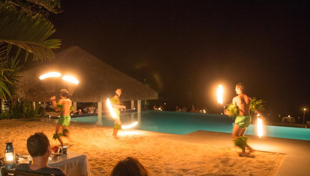 Breakas Beach Resort (Adults Only) Port Vila Esterno foto